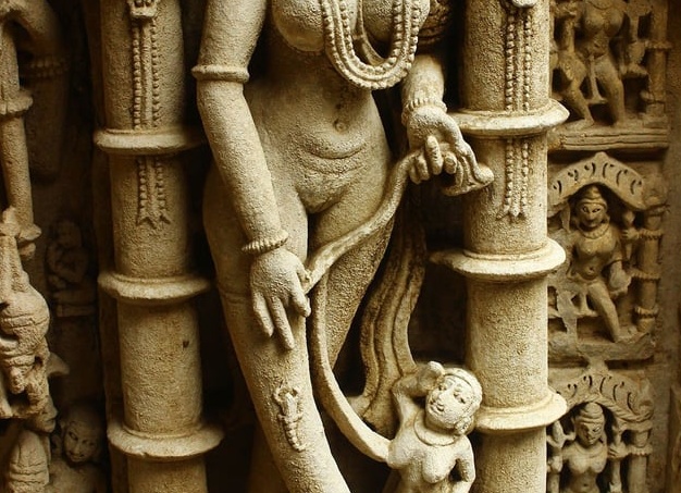 История роковых губ