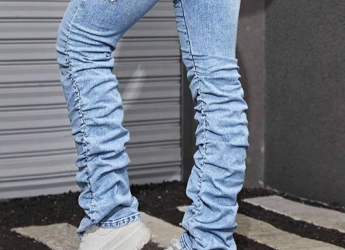 Тотал деним: от скучного к стильному за 3 шага