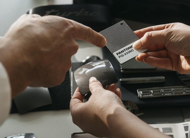 Согласно отчету о тенденциях Pantone: это будут 5 модных цветов 2024 года