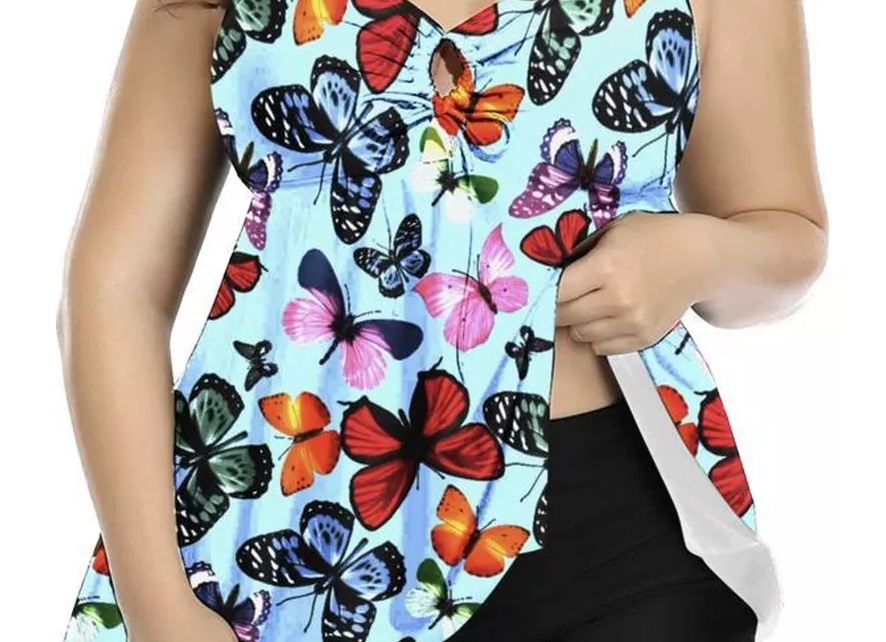 Большие размеры на WB: купальник, скрывающий недостатки, летнее платье, актуальная обувь, джинсы и лонгслив