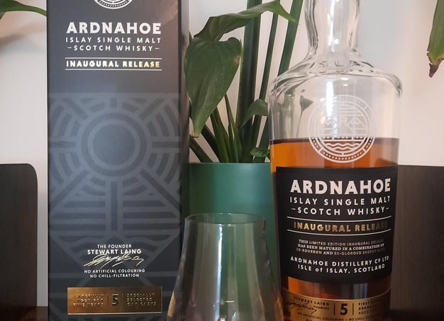 Находки недели на WB: элегантное летнее платье, трендовая обувь, кимоно, бахрома и кроше